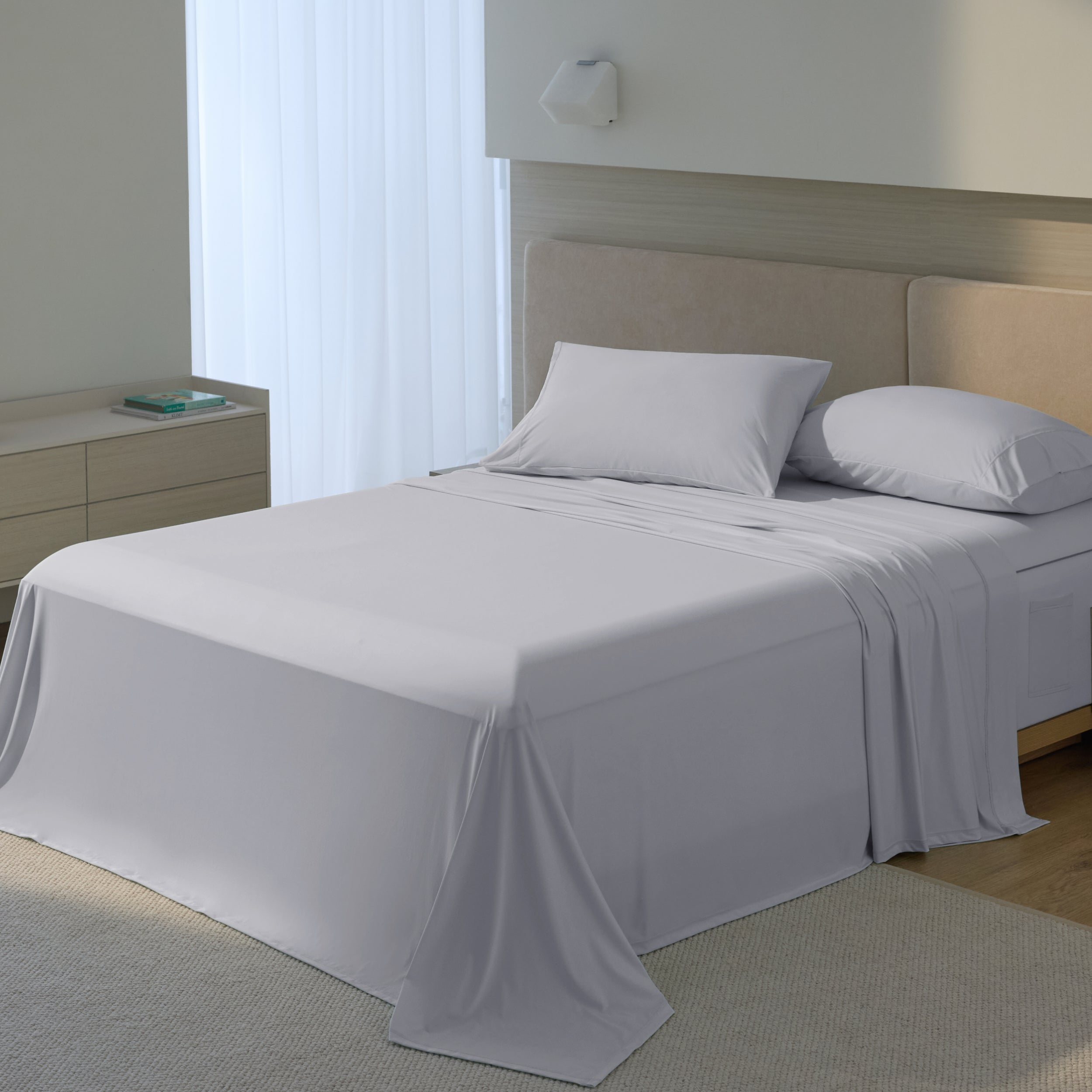 Breescape breathable cooling sheets for hot sleepers, misty grey.