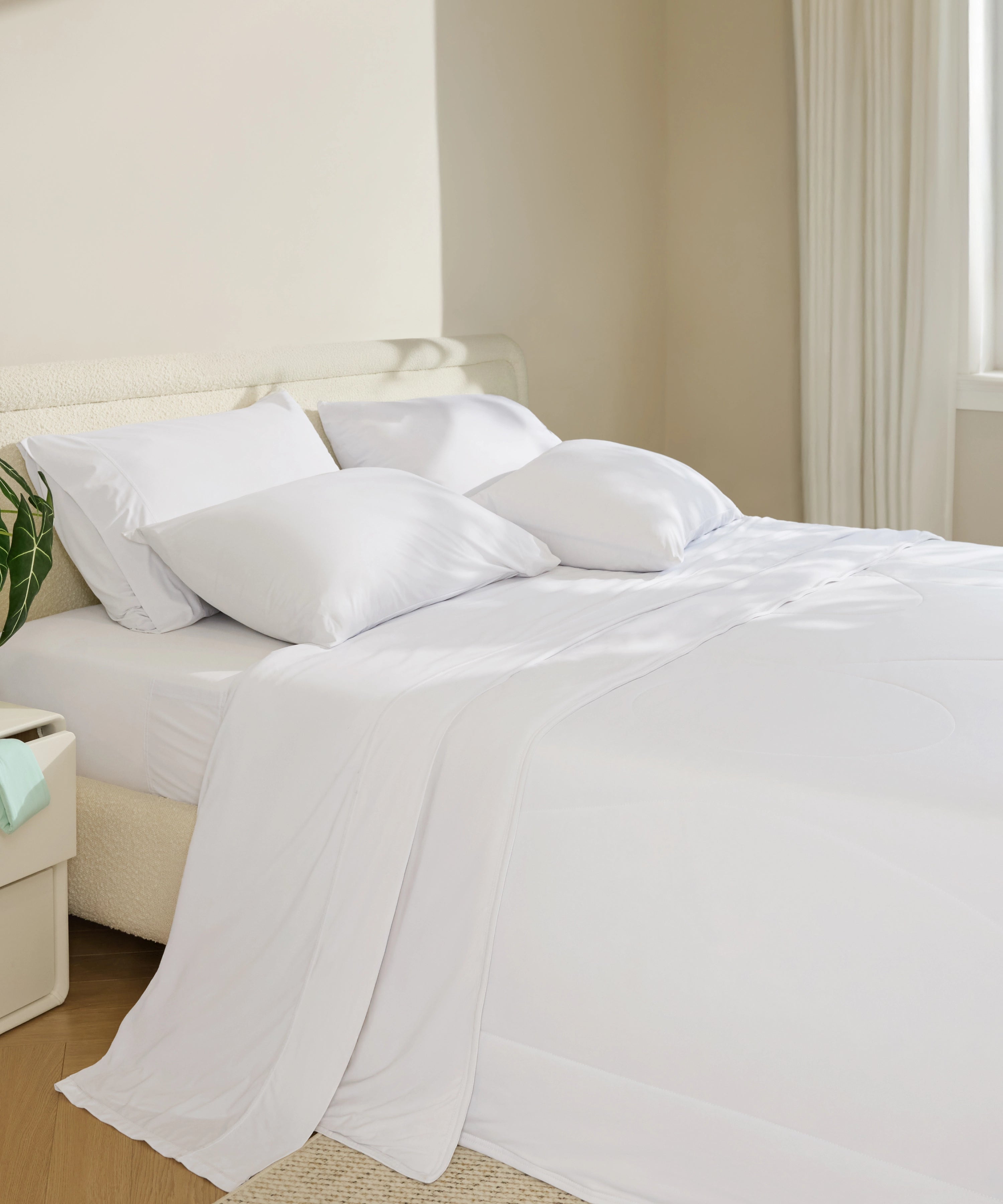 Breescape Cooling Comforter Set