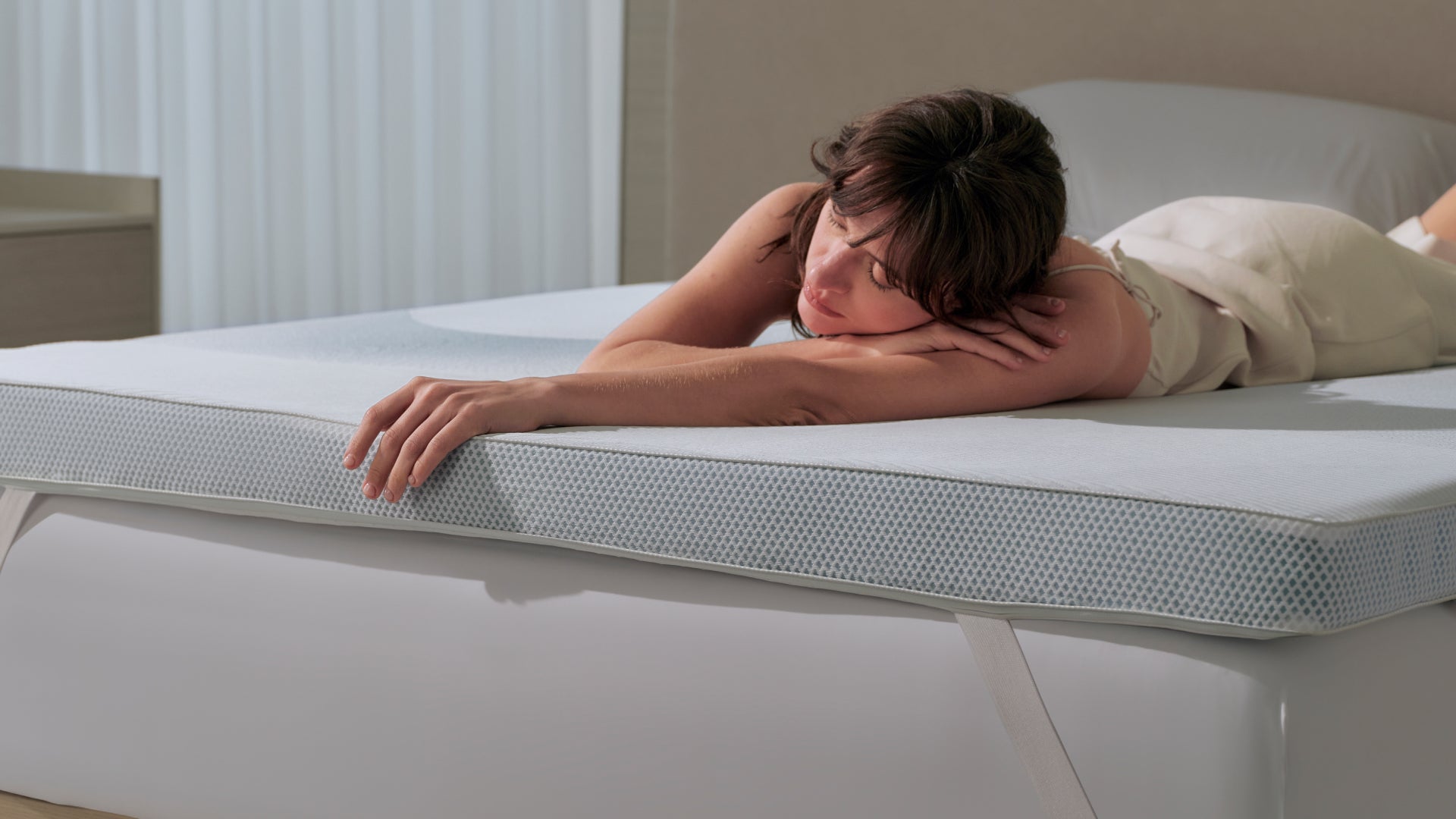 Best Cooling Mattress Topper for Memory Foam Beds: Why Your Mattress Might Be the Problem