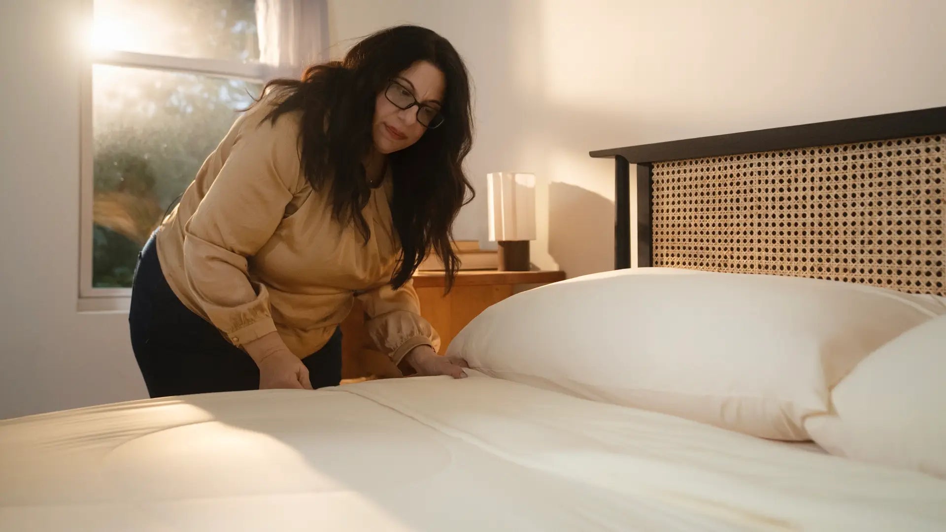 Load video: Hot flashes from hormonal changes left her tossing and turning and exhausted — until Breescape helped her drift off peacefully and wake up refreshed. &quot;It&#39;s a total game-changer,&quot; she says.