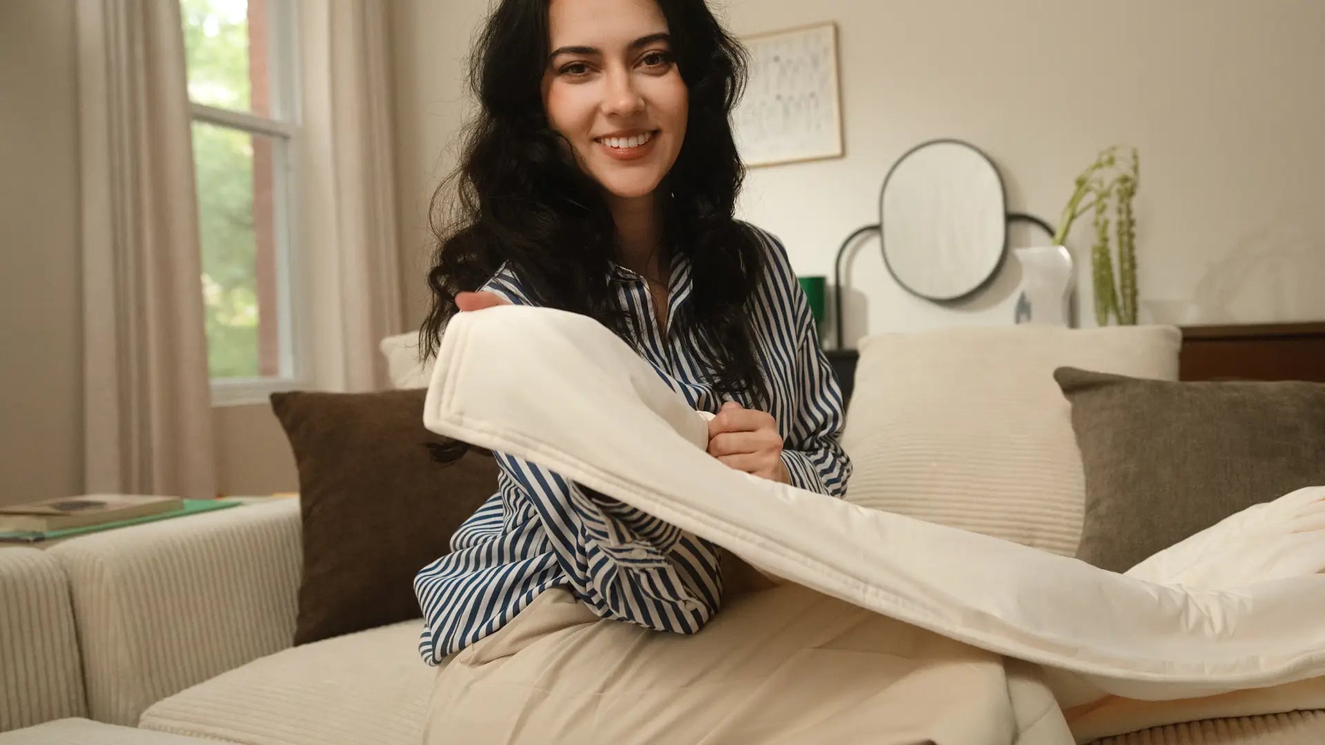 Load video: Most nights, she&#39;d fall asleep on the couch with her laptop still open. Work always came first; rest was an afterthought. She never realized how much she needed it before, and now it’s what finally helps her switch off.