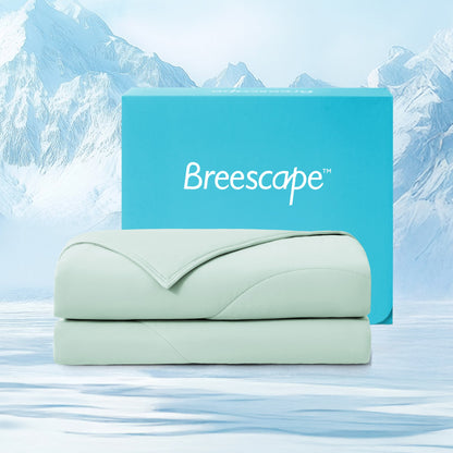 Mom's Choice Award Breescape Cooling Comforter 