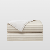 Ashley Graham x Breescape® | Cooling Comforter Blanket