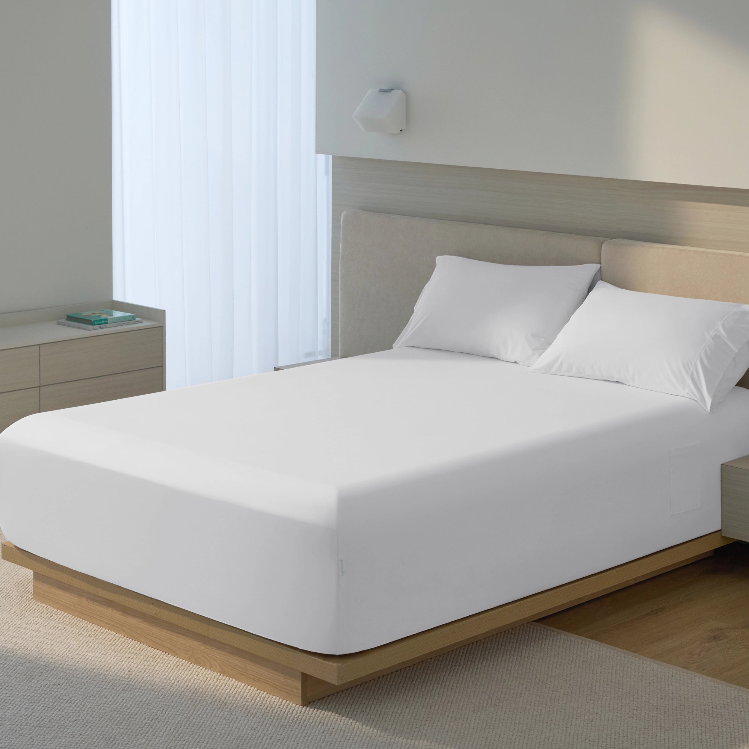 Breescape snow white cooling fitted sheet, breathable fabric for hot sleepers.